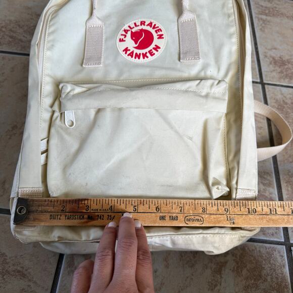 Fjallraven Kanken Backpack Ivory Cream‎ Preowned Seat Pad School Bag main image 7